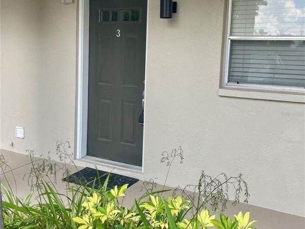 918 LA COSTA CIRCLE, Unit 3, SARASOTA, FL 34237