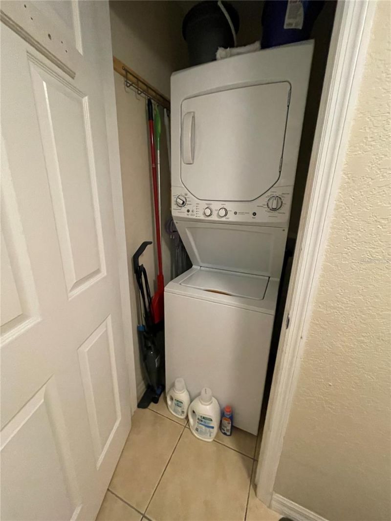 918 La Costa Circle, Unit 3, Sarasota, FL 34237 Photo