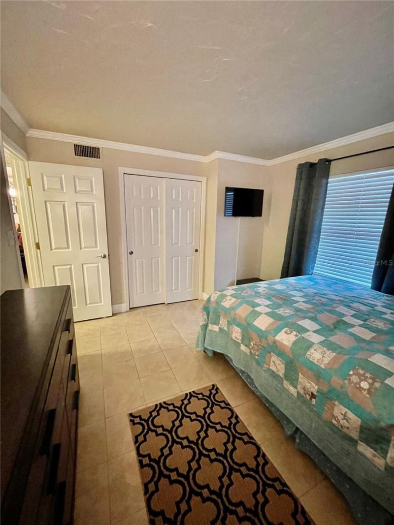918 La Costa Circle, Unit 3, Sarasota, FL 34237 Photo