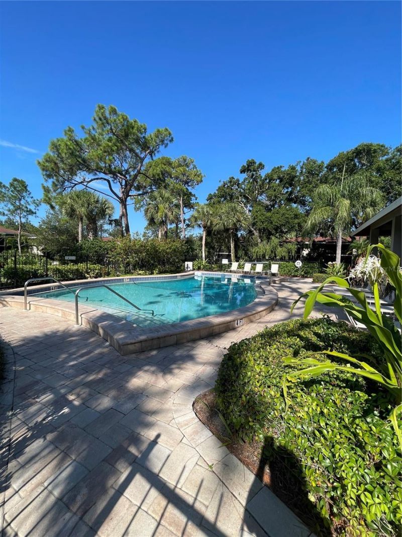 918 La Costa Circle, Unit 3, Sarasota, FL 34237 Photo