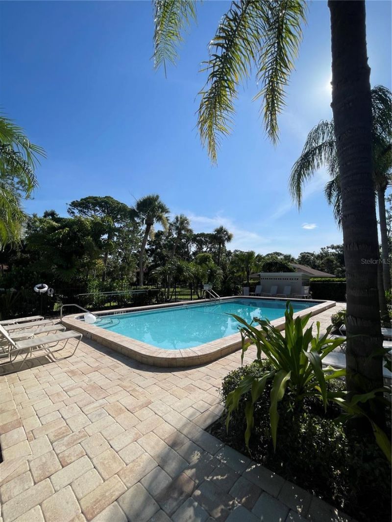 918 La Costa Circle, Unit 3, Sarasota, FL 34237 Photo