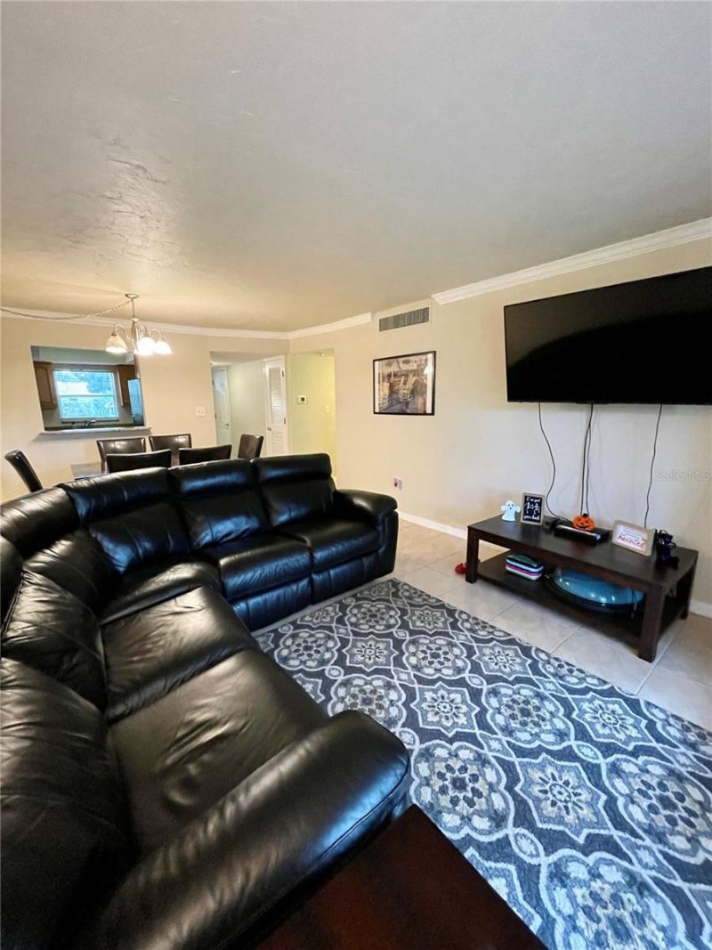 918 La Costa Circle, Unit 3, Sarasota, FL 34237 Photo