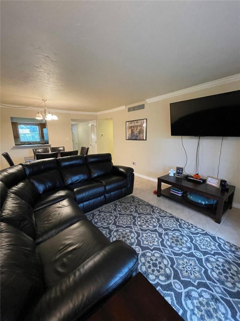 918 La Costa Circle, Unit 3, Sarasota, FL 34237 Photo