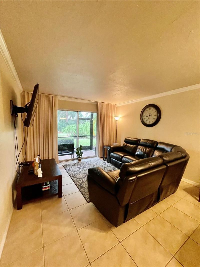 918 La Costa Circle, Unit 3, Sarasota, FL 34237 Photo