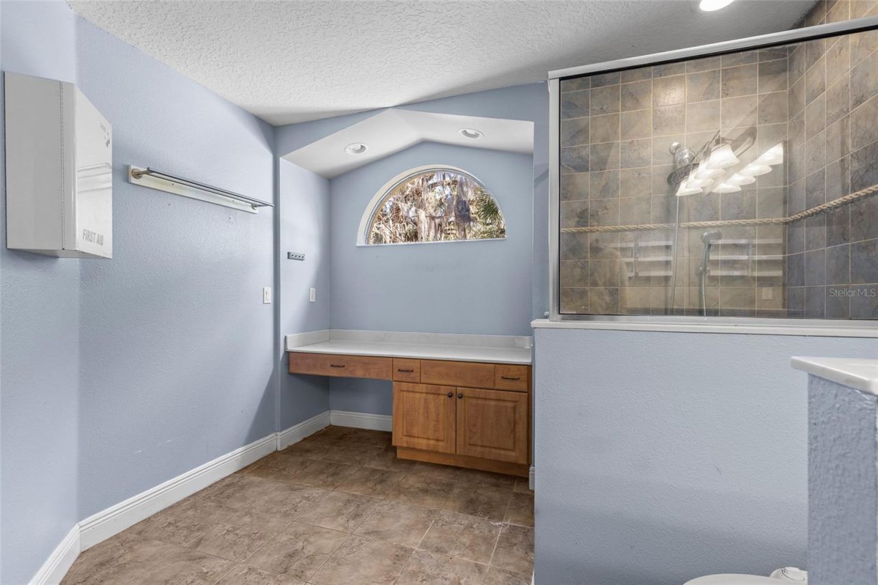 5290 Seminole Avenue , De Leon Springs, FL 32130 Photo