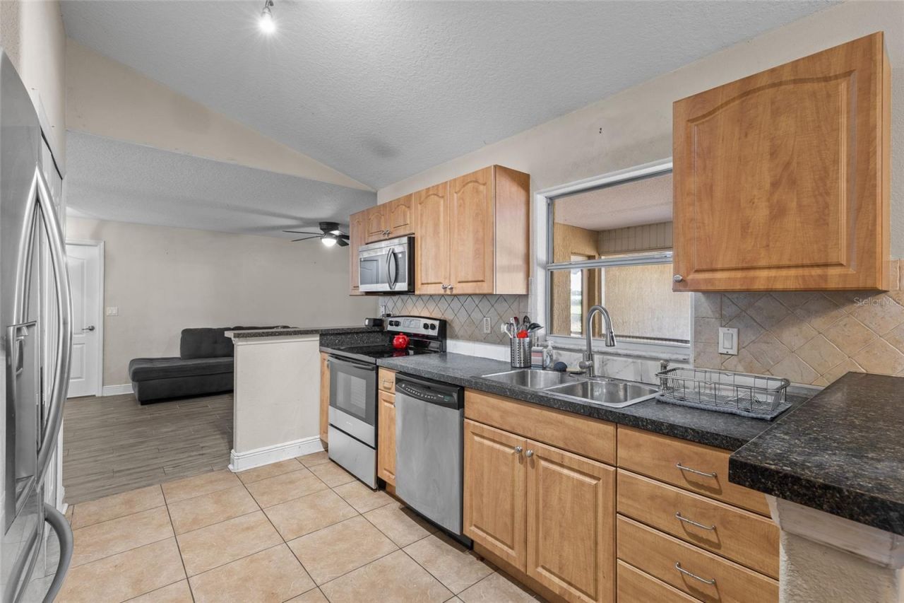 5290 Seminole Avenue , De Leon Springs, FL 32130 Photo