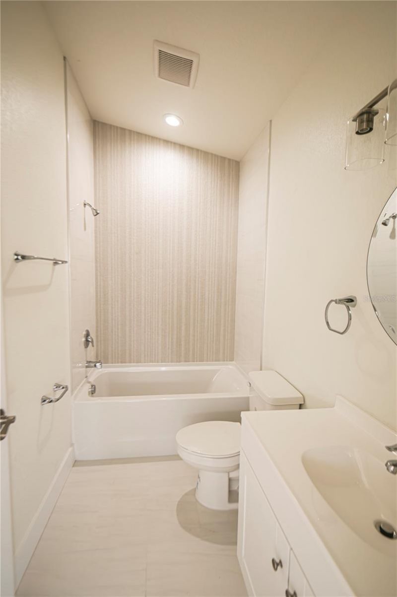 2020 14th Avenue S, Saint Petersburg, FL 33712 Photo