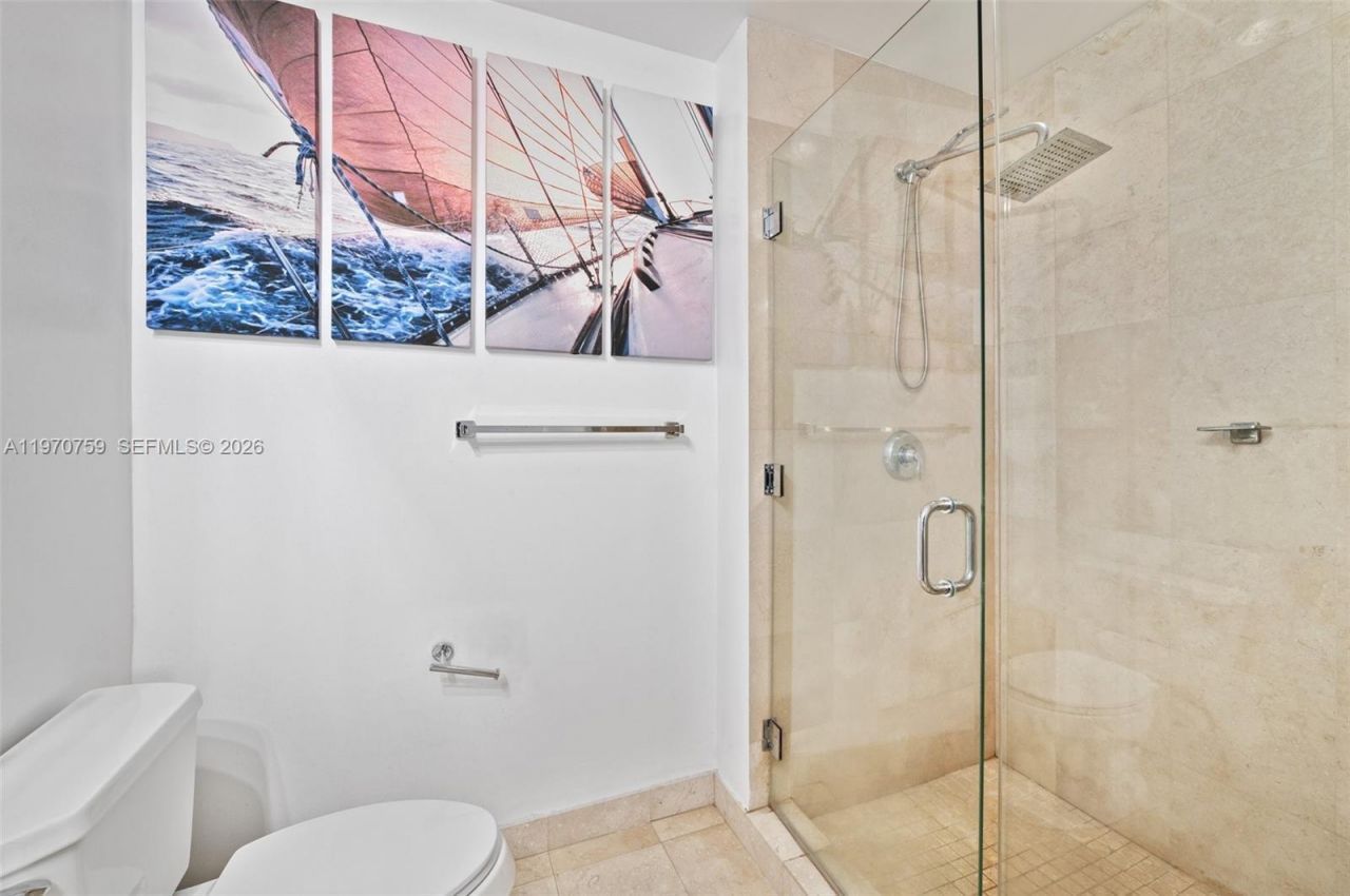 1050 Brickell Ave, Unit 1014, Miami, FL 33131 Photo