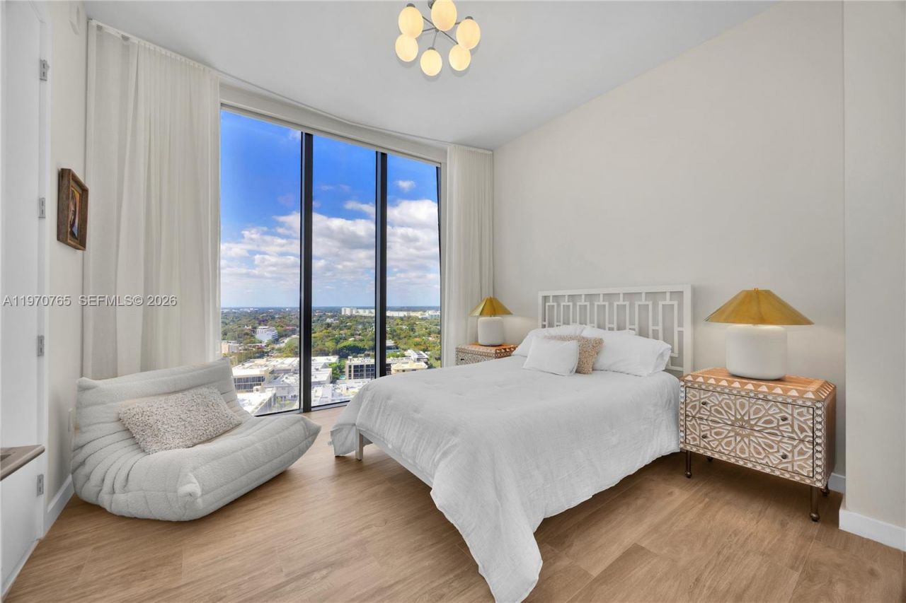2831 S Bayshore Dr, Unit 2201, Miami, FL 33133 Photo