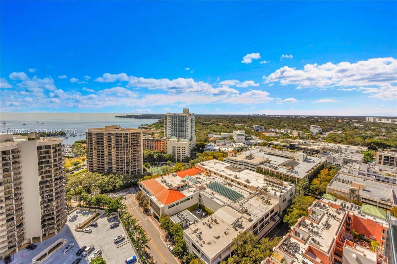 2831 S Bayshore Dr, Unit 2201, Miami, FL 33133 Photo