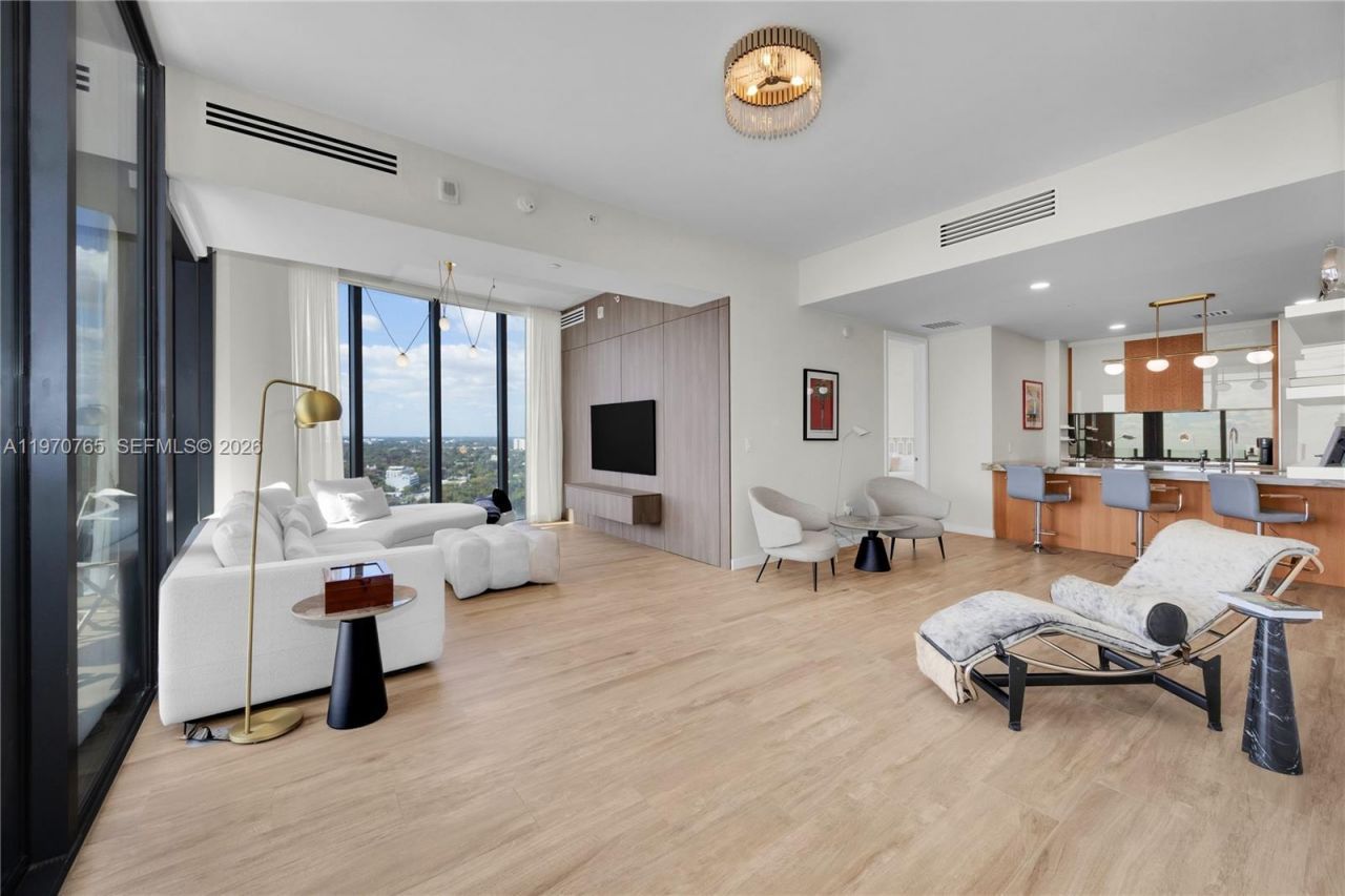 2831 S Bayshore Dr, Unit 2201, Miami, FL 33133 Photo