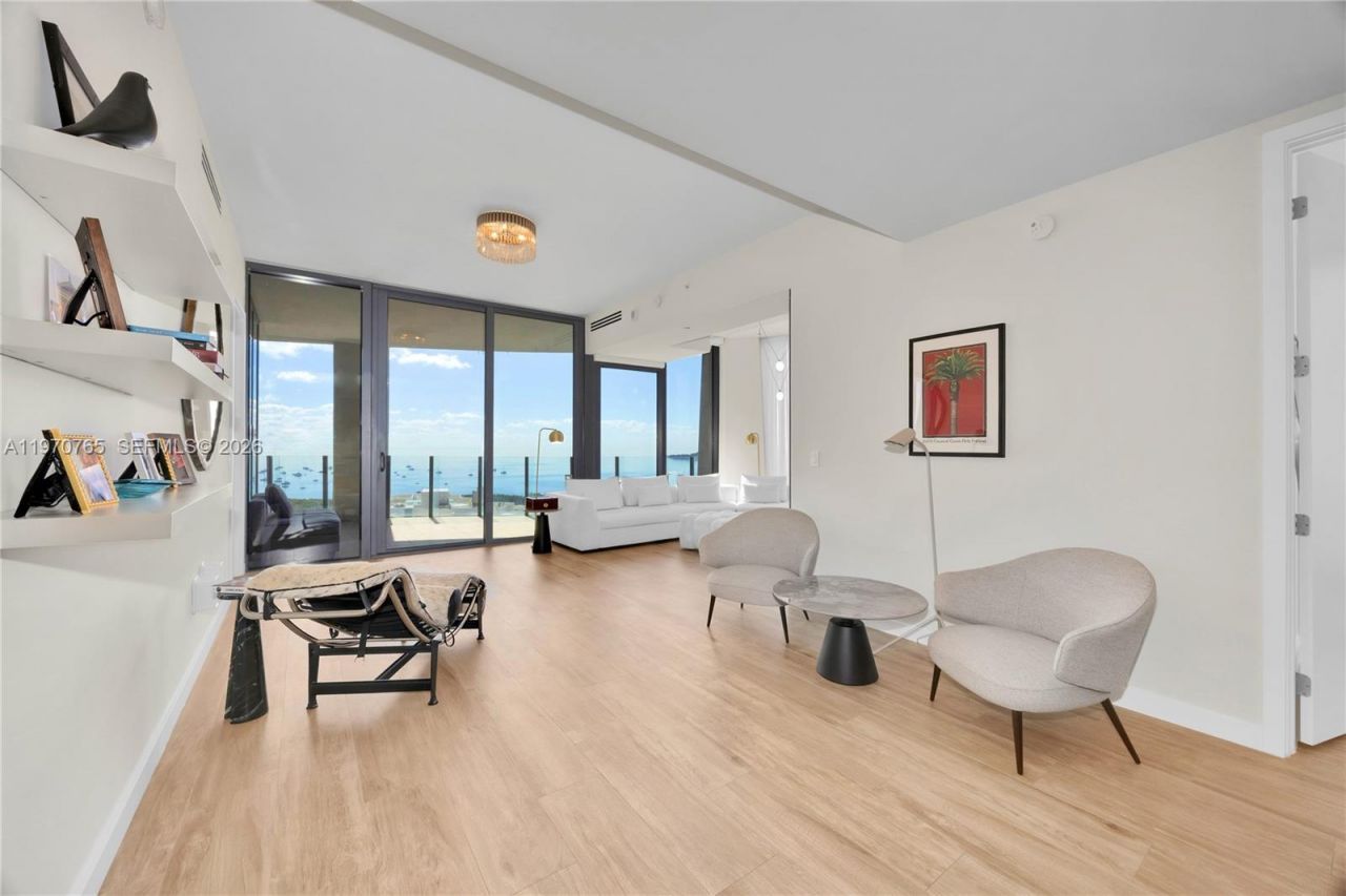 2831 S Bayshore Dr, Unit 2201, Miami, FL 33133 Photo