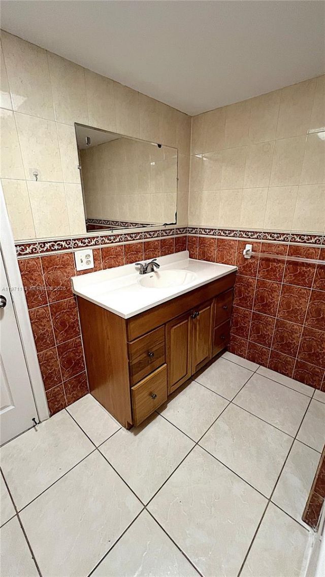 10000 NW 80th Ct, Unit 2559, Hialeah Gardens, FL 33016 Photo