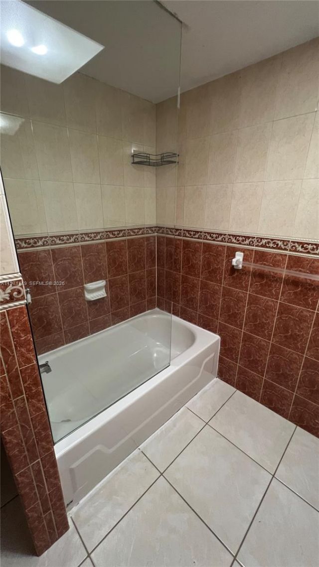 10000 NW 80th Ct, Unit 2559, Hialeah Gardens, FL 33016 Photo