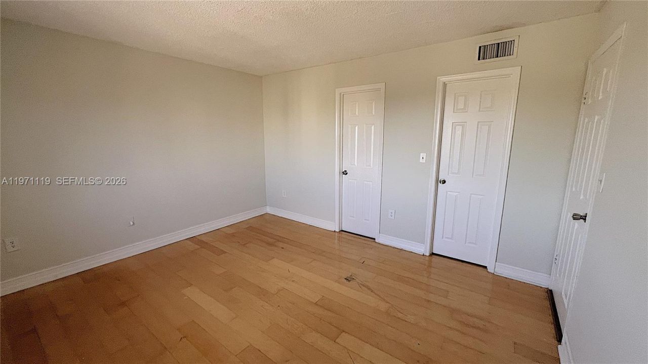 10000 NW 80th Ct, Unit 2559, Hialeah Gardens, FL 33016 Photo