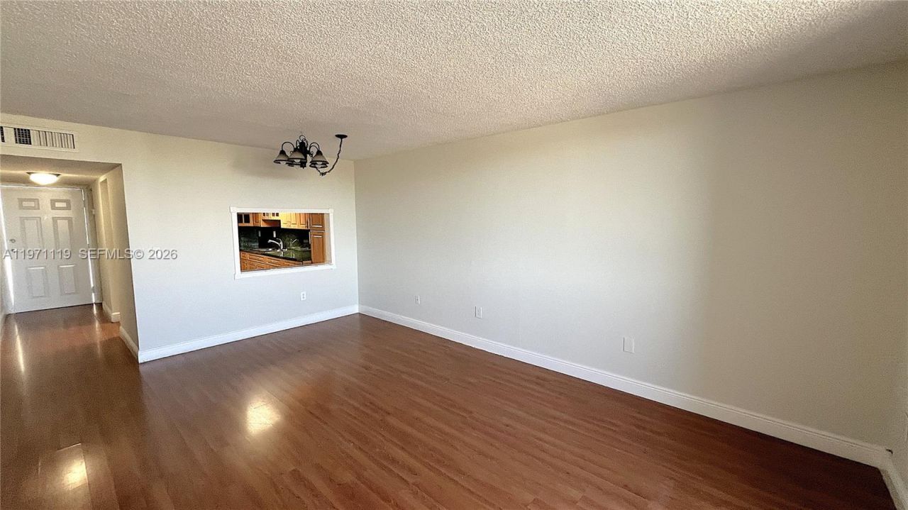 10000 NW 80th Ct, Unit 2559, Hialeah Gardens, FL 33016 Photo