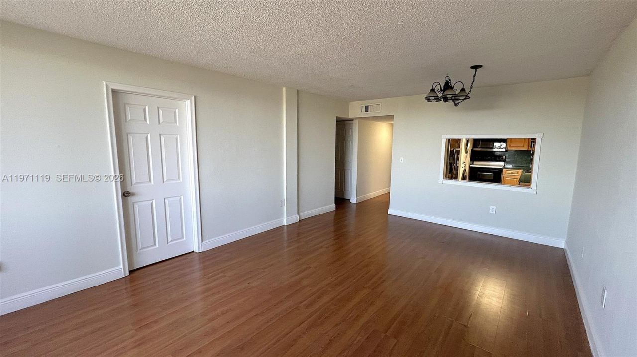 10000 NW 80th Ct, Unit 2559, Hialeah Gardens, FL 33016 Photo