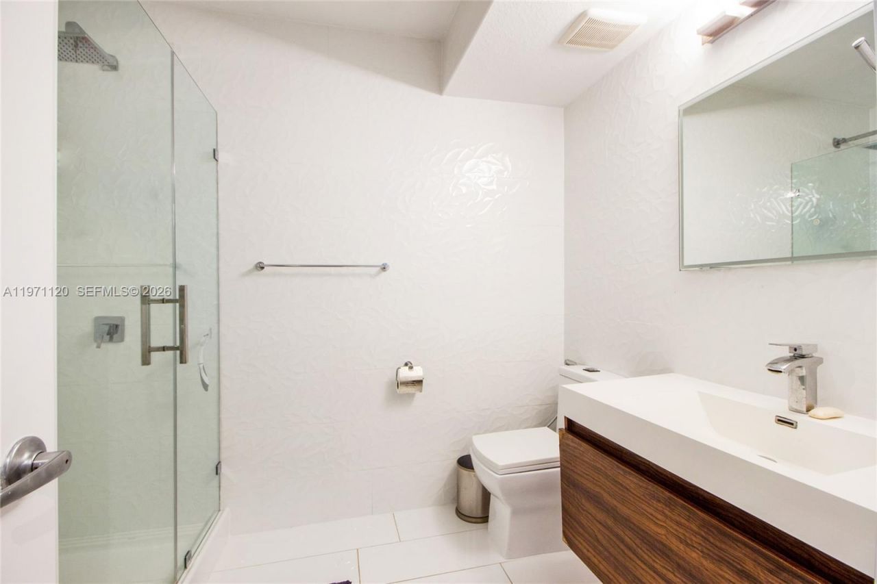 6407 NW 109th Ave , Unit 6407, Doral, FL 33178 Photo