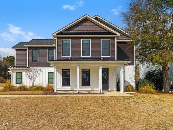 542 Deer Creek Drive, Cape Carteret, NC 28584