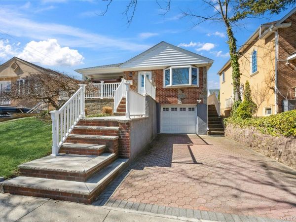 2930 Bell Boulevard, Bayside, NY 11360