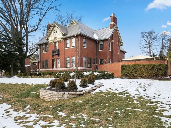 5257 Lindell Boulevard, St Louis, MO 63108