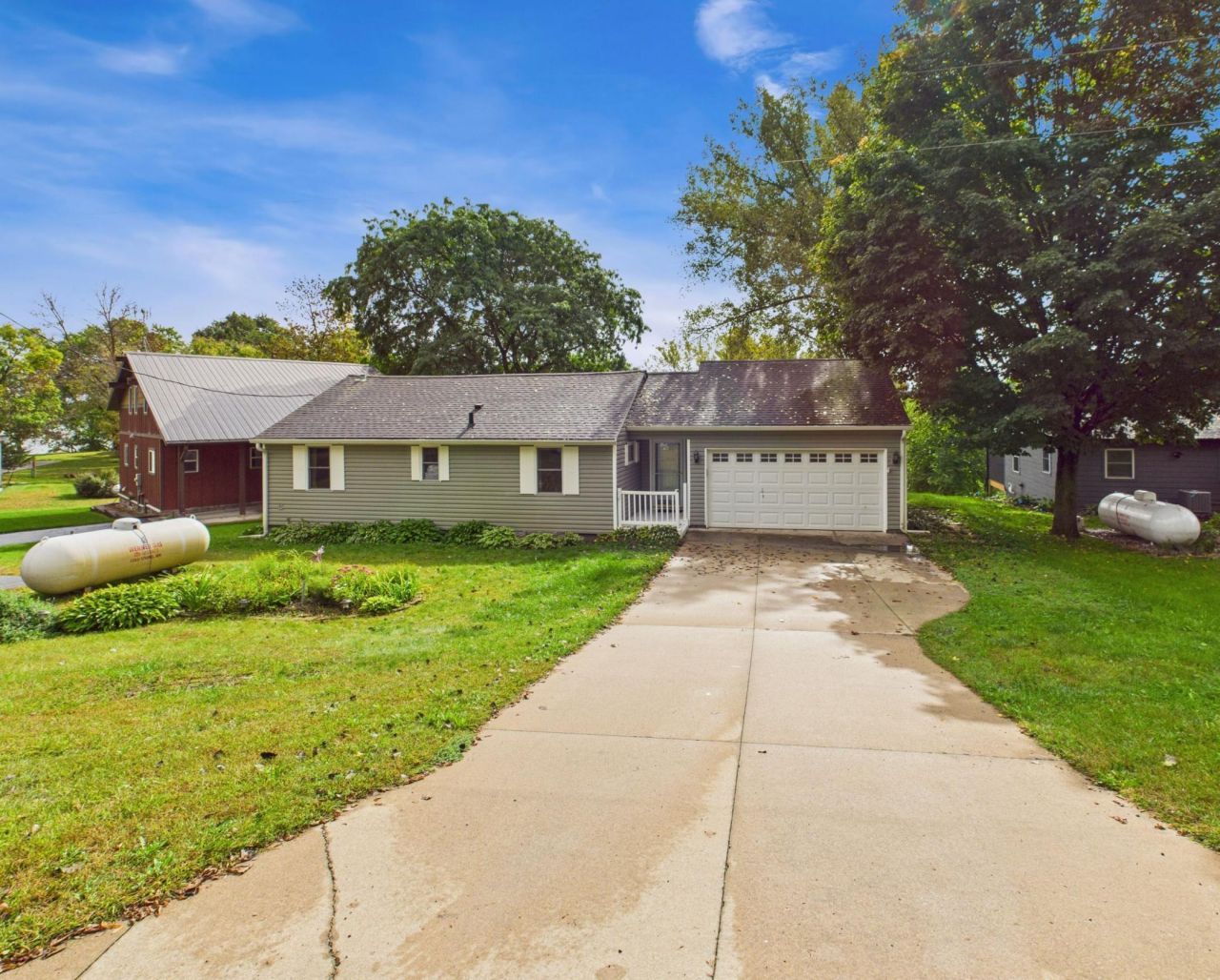 20556 Elkview Road, Richmond, MN 56368