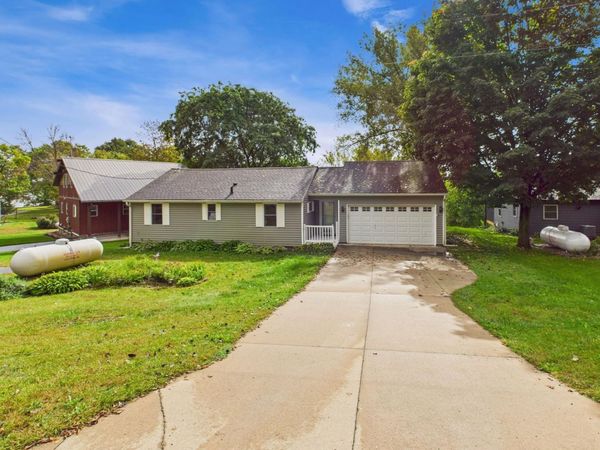 20556 Elkview Road, Richmond, MN 56368