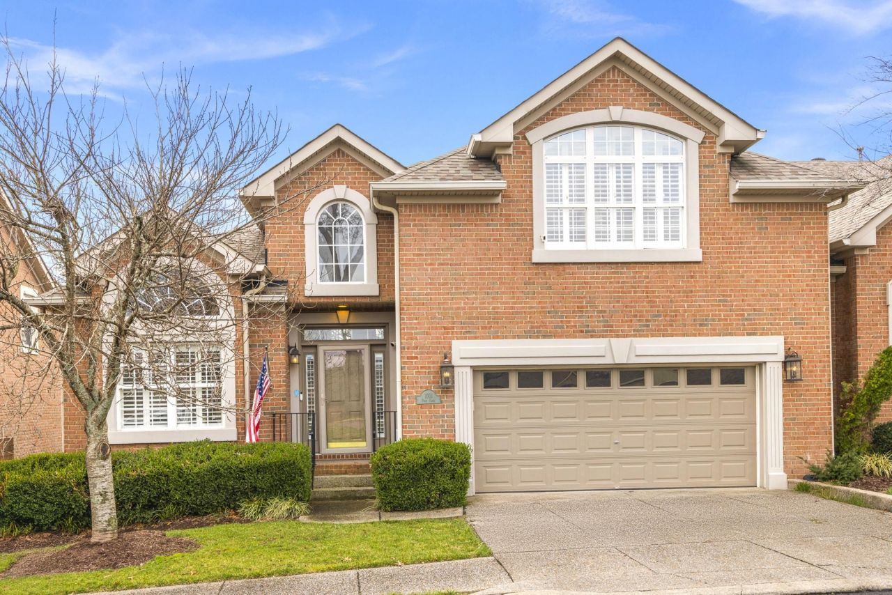 1001 Peck Pl, Hendersonville, TN 37075 Main Photo