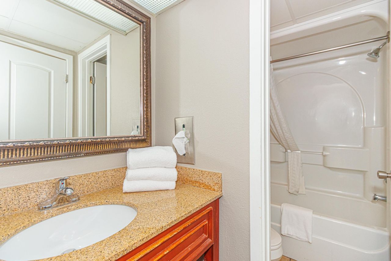 6804 N Ocean Blvd. N  Photo 22