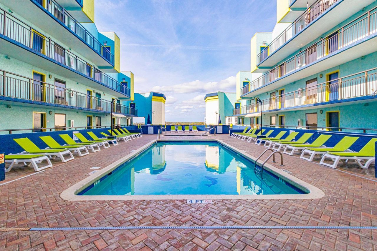 6804 N Ocean Blvd. N  Photo 25