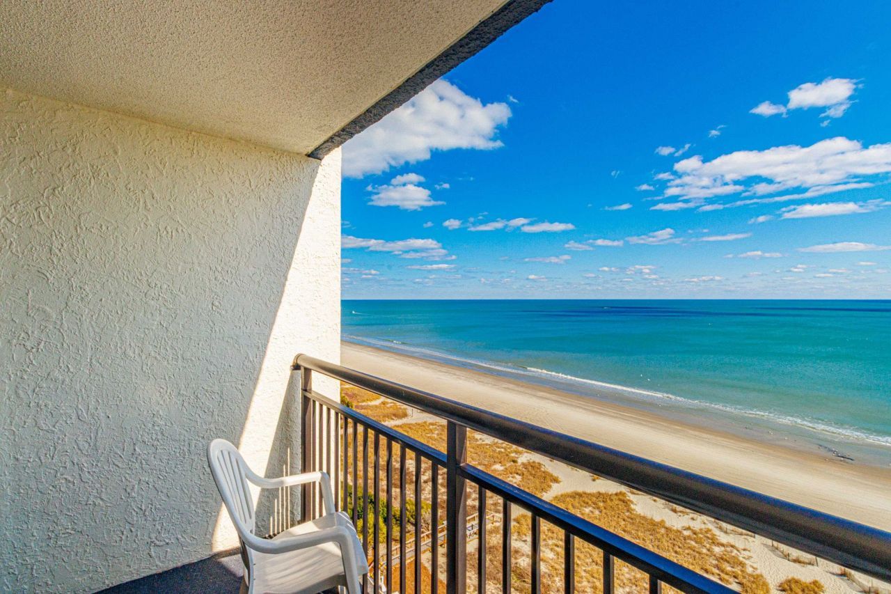 6804 N Ocean Blvd. N  Photo 4