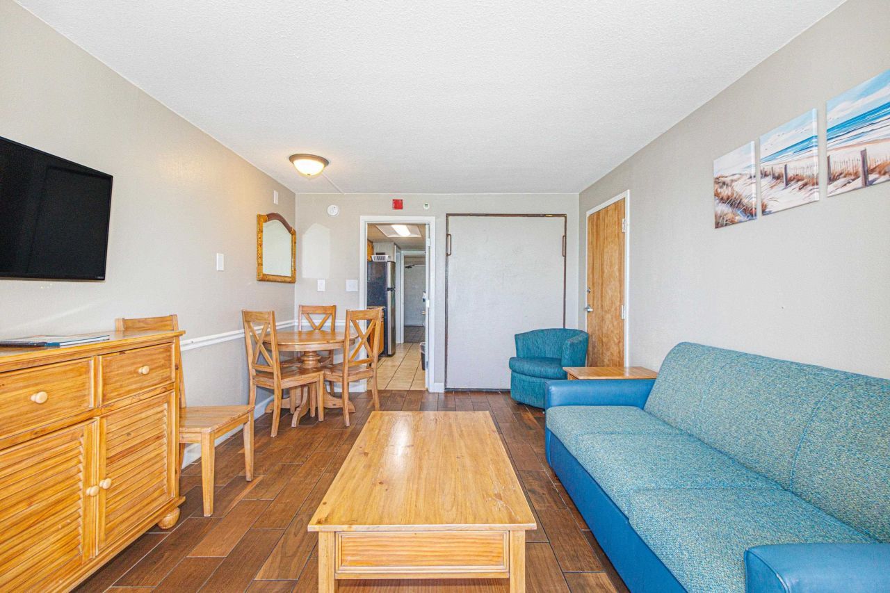 6804 N Ocean Blvd. N  Photo 8