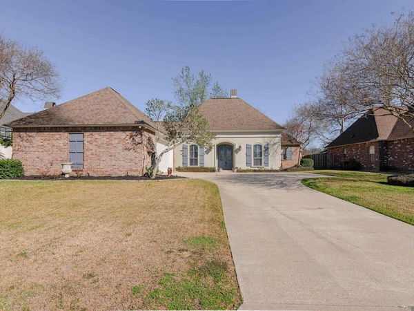 37416 Dutchtown Crossing Av, Gonzales, LA 70737