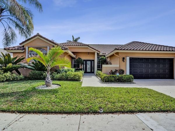 1614 Eastlake Way, Weston, FL 33326