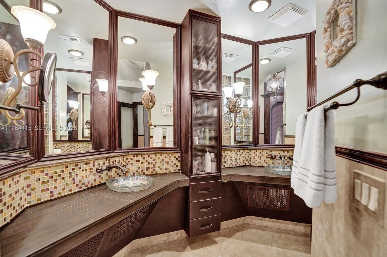 1614 Eastlake Way, Weston, FL 33326 Photo