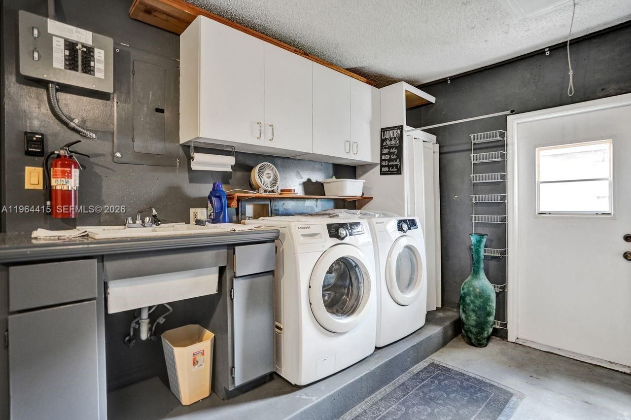 1614 Eastlake Way, Weston, FL 33326 Photo