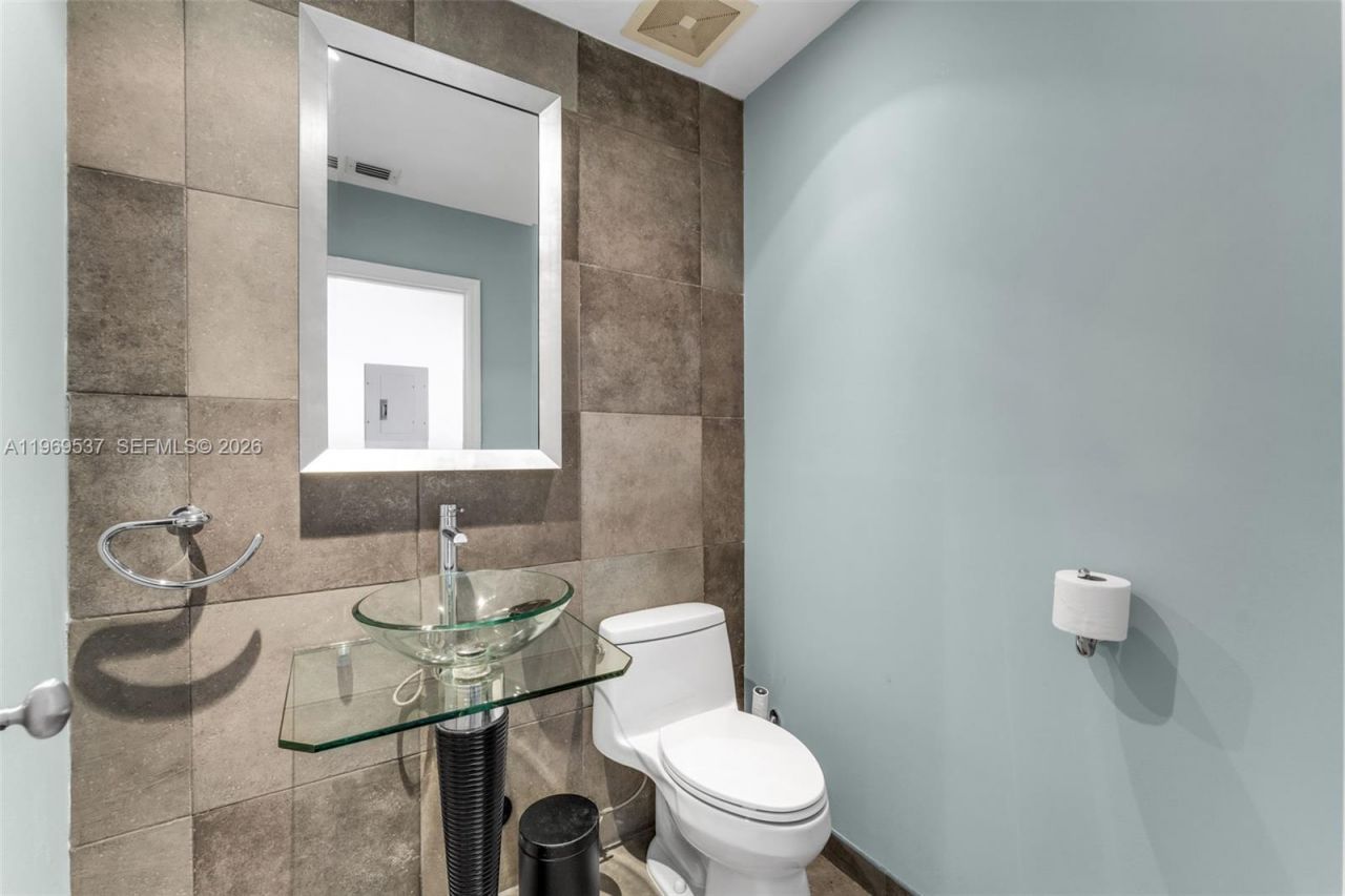 7451 SW 133rd St, Pinecrest, FL 33156 Photo