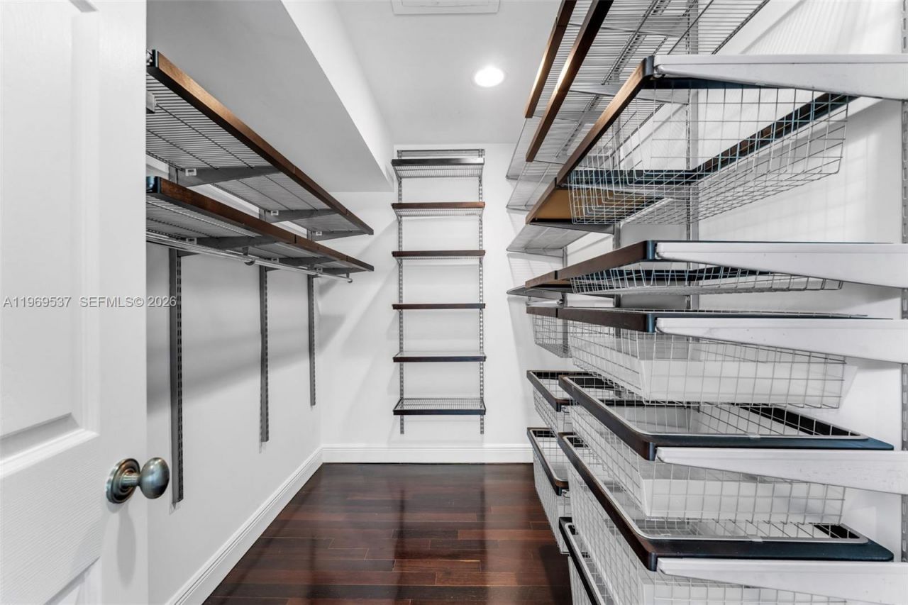 7451 SW 133rd St, Pinecrest, FL 33156 Photo