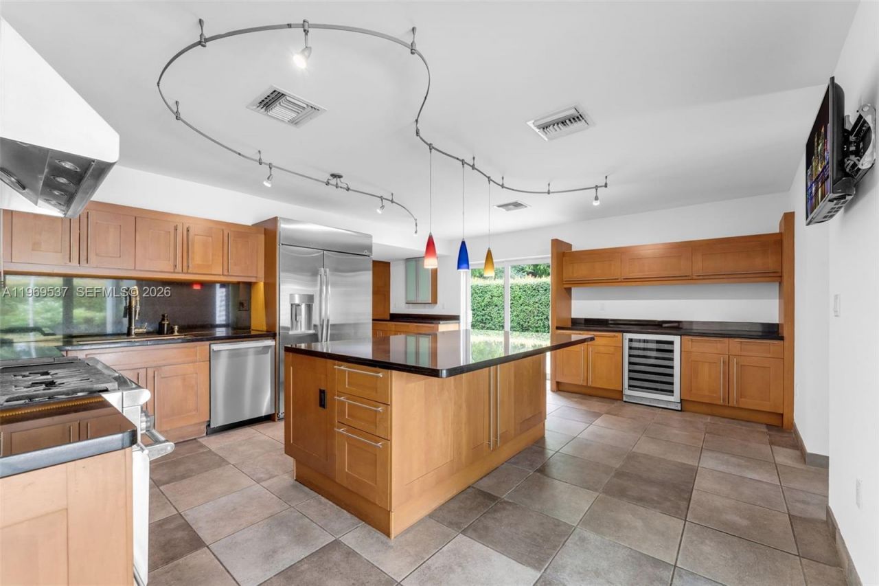 7451 SW 133rd St, Pinecrest, FL 33156 Photo