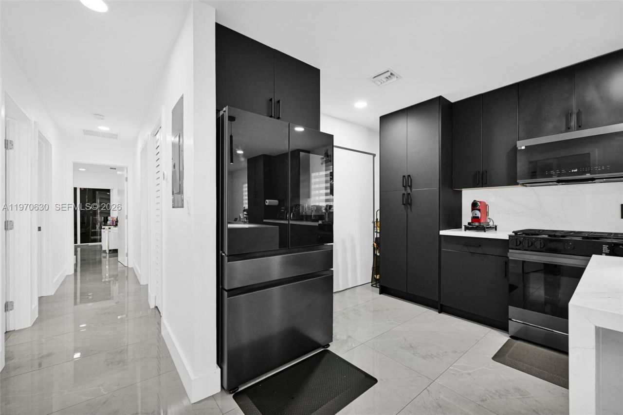 4430 NW 23rd Ave , Miami, FL 33142 Photo