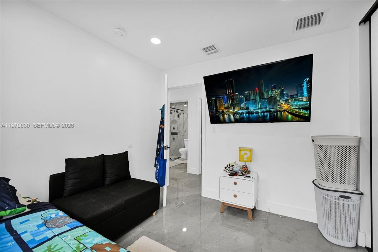 4430 NW 23rd Ave , Miami, FL 33142 Photo