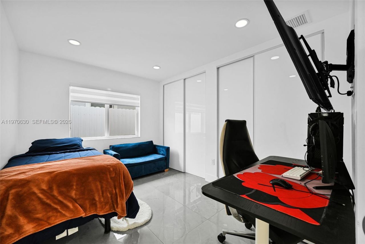 4430 NW 23rd Ave , Miami, FL 33142 Photo