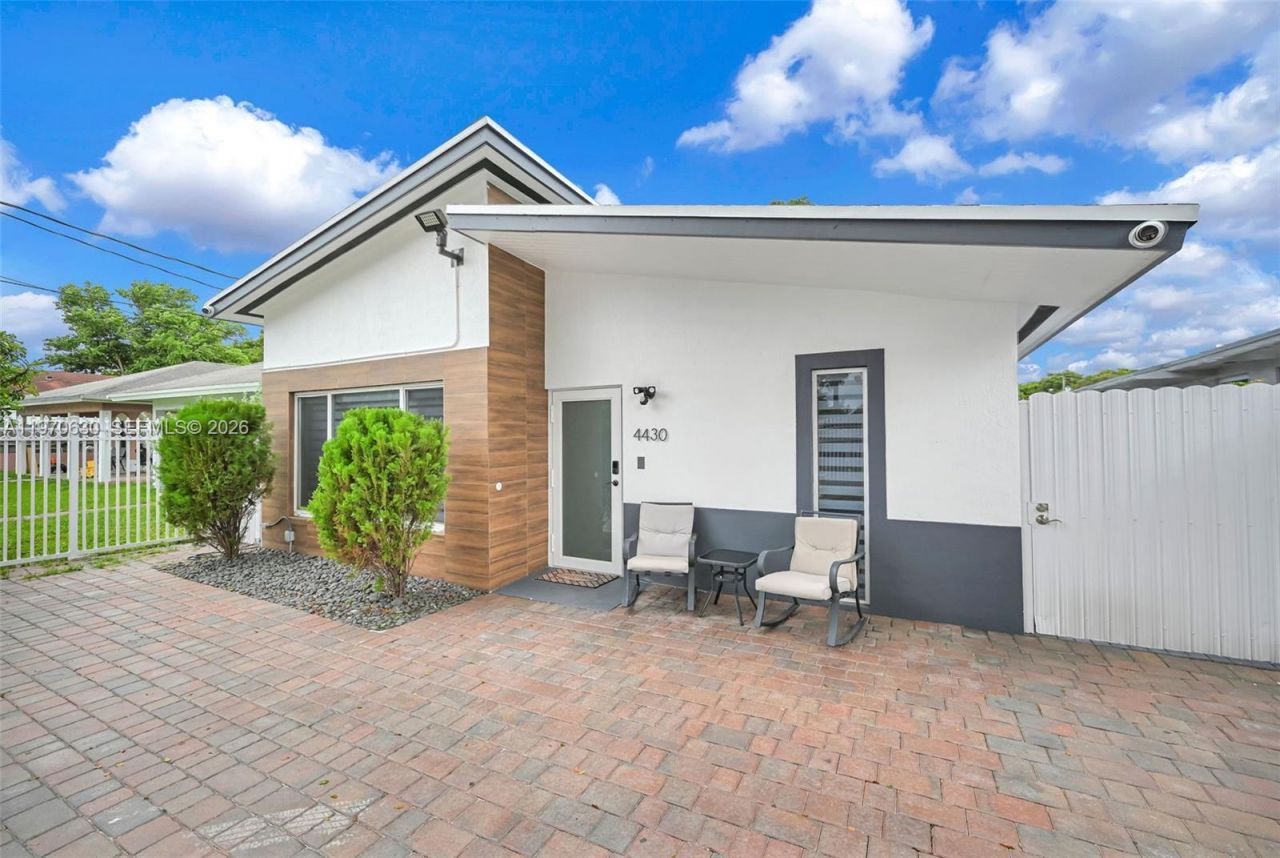 4430 NW 23rd Ave , Miami, FL 33142 Photo