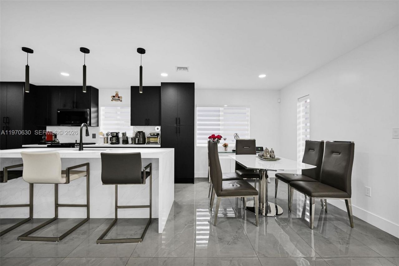 4430 NW 23rd Ave , Miami, FL 33142 Photo