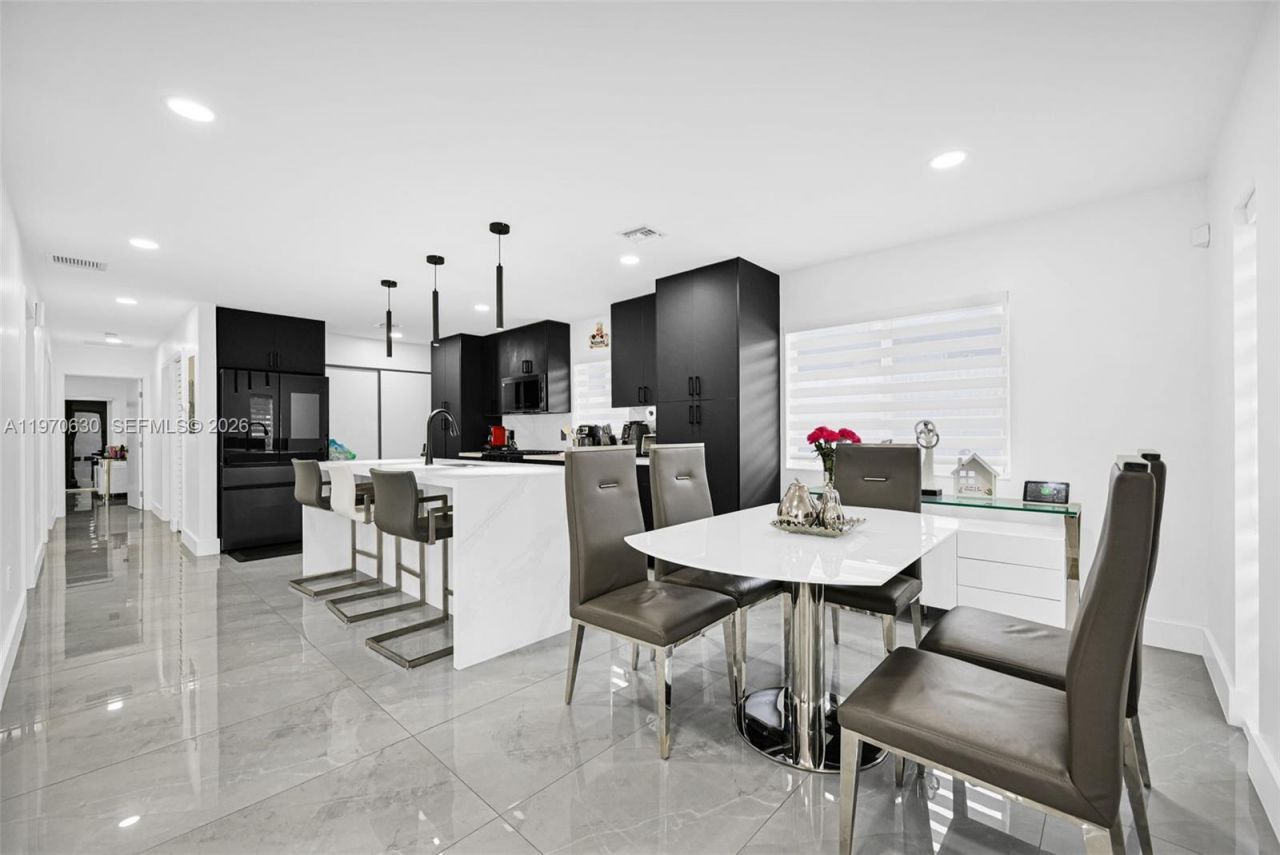 4430 NW 23rd Ave , Miami, FL 33142 Photo