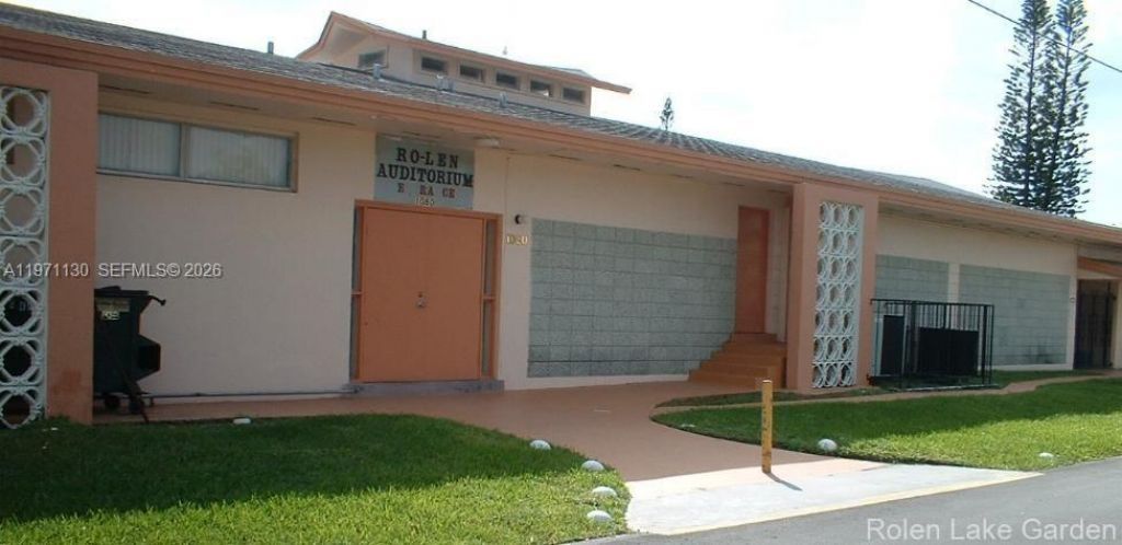 920 SW 11th Ave, Unit 9D, Hallandale Beach, FL 33009 Photo