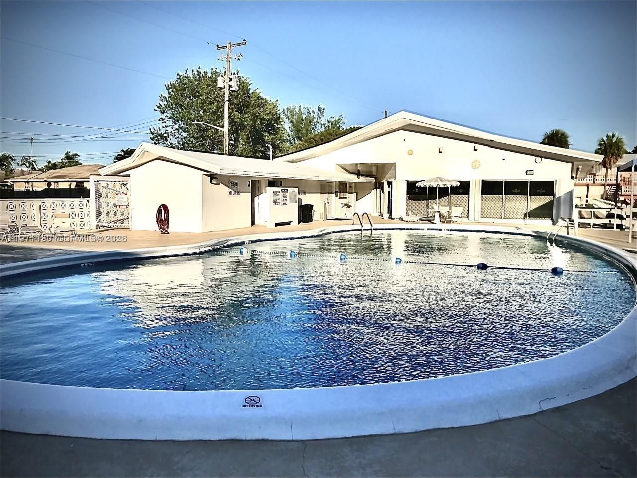 920 SW 11th Ave, Unit 9D, Hallandale Beach, FL 33009 Photo