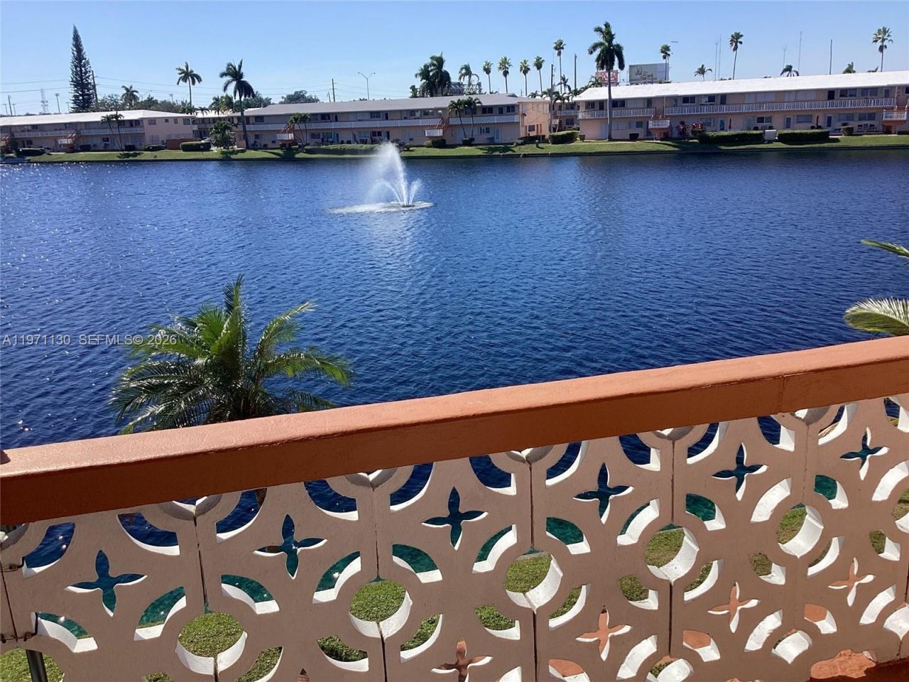 920 SW 11th Ave, Unit 9D, Hallandale Beach, FL 33009 Photo