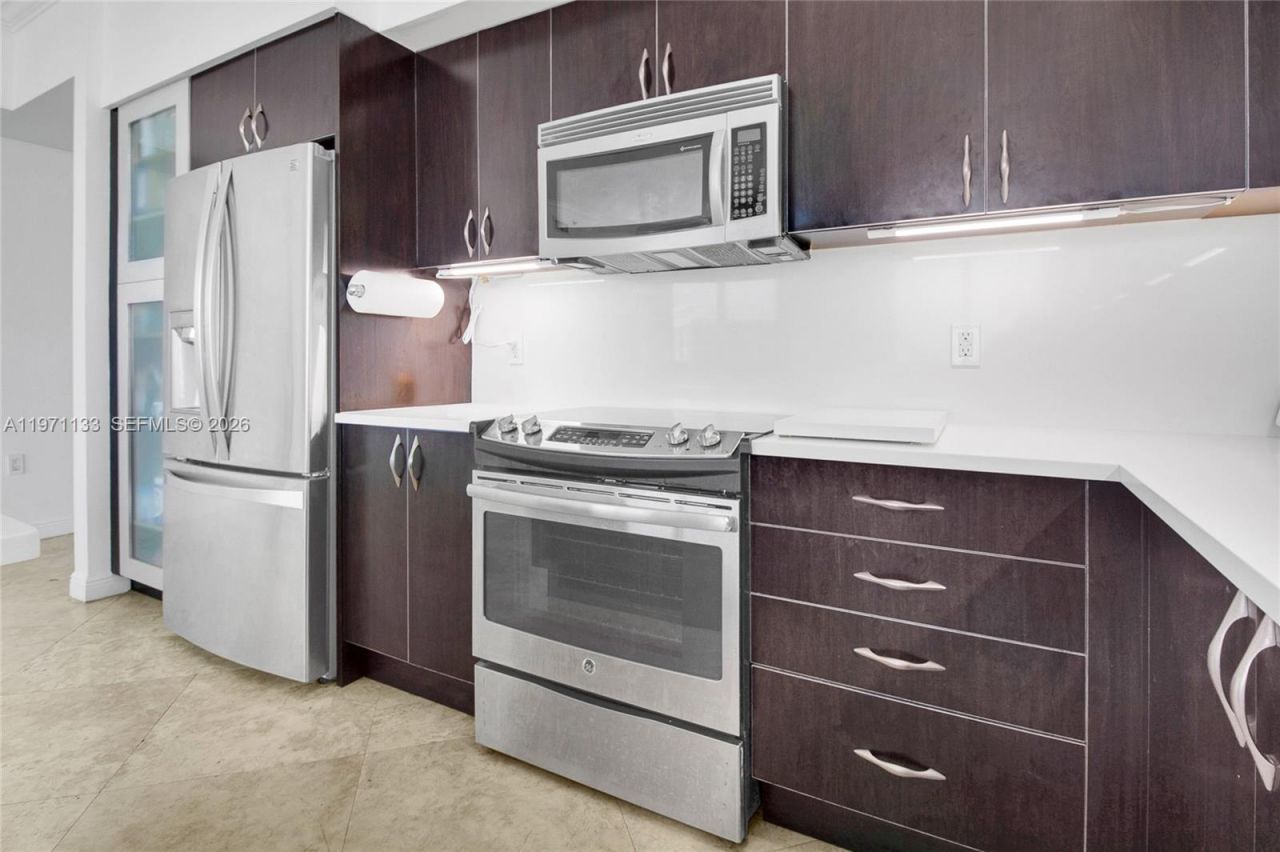 1755 E Hallandale Beach Blvd, Unit PH02E, Hallandale Beach, FL 33009 Photo