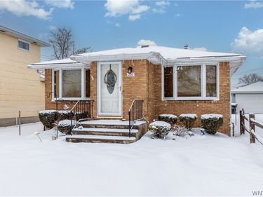 299 Newell Avenue, Tonawanda, NY 14150